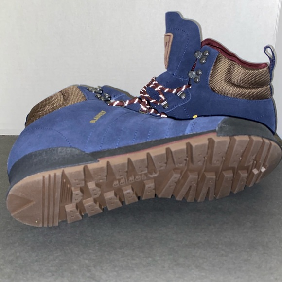 Adidas Jake boots 2.0 size 8 - Picture 2 of 9